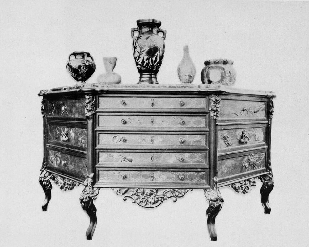 1889年パリ万博出展風景（当時の写真）