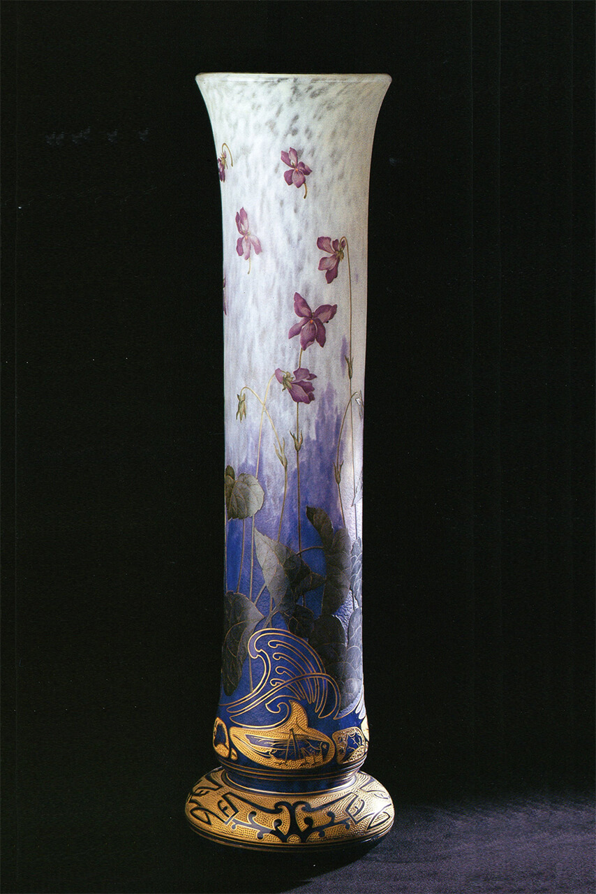 ドーム　スミレ文花瓶